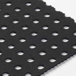 Lámina de espuma de neopreno con diseño perforado para equipo deportivo, 1 mm de grosor, transpirable y cómoda - Product Image 2