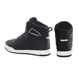 Quotidien Quatre Saisons Personnalisé Porte Belles Bottes <span class=keywords><strong>de</strong></span> <span class=keywords><strong>Moto</strong></span> en Cuir Bon Marché pour Hommes Chaussures <span class=keywords><strong>de</strong></span> <span class=keywords><strong>Moto</strong></span> <span class=keywords><strong>de</strong></span> Sport Urbaines Décontractées <span class=keywords><strong>de</strong></span> Commutation Urbaine pour Hommes - Product Image 3