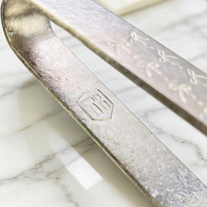 Pince à pain en titane pur pour servir les aliments et faire du barbecue, avec motif de fleurs de glace, outil de cuisine écologique pour la maison - Product Image 4