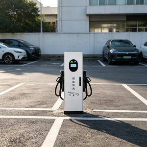 Chargeurs DC robustes pour véhicules électriques, qualité industrielle, antirouille, pour installation en entrepôt de flotte - Product Image 2