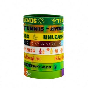 สายรัดข้อมือยางพิมพ์โลโก้ตามสั่งสำหรับงานกีฬา สายรัดข้อมือซิลิโคนผ้าสำหรับโปรโมทบาสเกตบอล แฟชั่นทันสมัย - Product Image 1