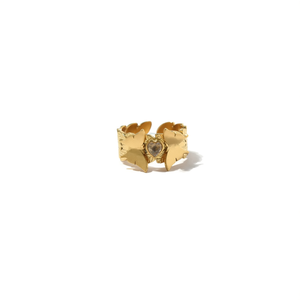 แหวนแฟชั่นชุบทอง PVD สแตนเลสสตีล 316L ดีไซน์หัวใจประดับเพชรสำหรับผู้หญิง - Product Image 2