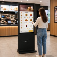 Kiosco de Autoservicio de 55 Pulgadas con Pantalla Táctil para Pedidos de Comida en Restaurantes