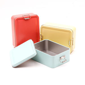 Scatola di latta rettangolare in ferro viola colorato con fibbia per confezione e conservazione di pasta all'ananas - Product Image 1