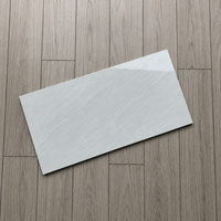 Carreaux de porcelaine brillants effet marbre 300x600mm, directement de l'usine, pour murs de salle de bain et sols de cuisine, Carreaux de Sol 30x60