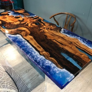 Mesa de Comedor Rectangular de Madera Maciza con Borde Natural y Resina, Diseño de Grano Natural con Incrustaciones de Resina Negra, Patas en V de Metal Resistente - Product Image 4