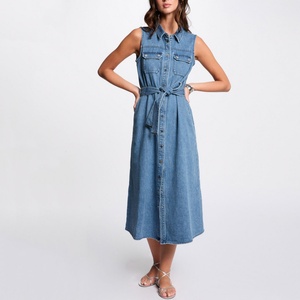 Vestidos de Mezclilla Casuales Largos para Mujer, Diseño Nuevo, con Cinturón y Botones, Sin Mangas, Color Azul Claro, Venta al Por Mayor - Product Image 1