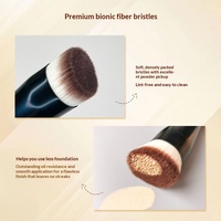 Pinceau Fond de Teint en Fibres Synthétiques et Bois 170, Bestseller en Stock, Monopièce, Double Usage (Applicateur de Correcteur), Application Sèche et Humide
