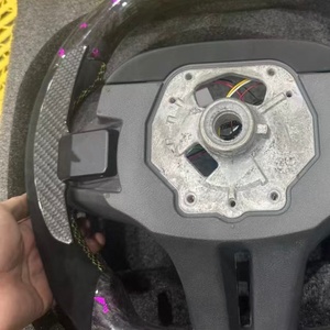 Volante de Fibra de Carbono con LED para <span class=keywords><strong>BMW</strong></span> Serie 3 4 5 6 7 G20 G30 G20 G80 G21 G22 G31 G32 G11 M3 M4 M5 330i <span class=keywords><strong>330e</strong></span> 340i 440i - Product Image 4