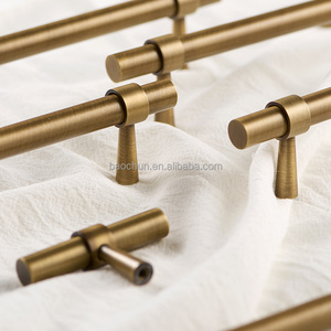 Puxador de Armário e Gaveta em Latão Puro Dourado, Estilo Nórdico Minimalista Francês, para Uso Hoteleiro - Product Image 2