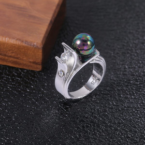 Nuovi anelli decorativi creativi con zirconi e perle verdi imitazione conchiglia, versatili per donne, ideali per proposte e cerimonie. - Product Image 6