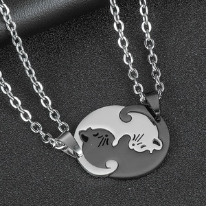 Xintong Factory Love Cat Collar de acero inoxidable Love Cat Pareja Amor Colgante Chapado en oro Accesorios de joyería de acero inoxidable - Product Image 1