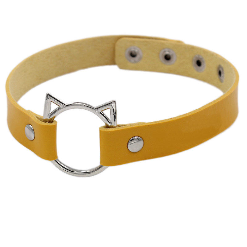 สีเหลือง