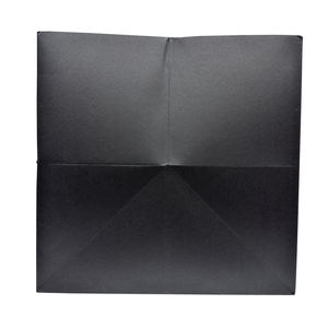 Bolsas de Regalo de Papel Reciclado Biodegradables Ecológicas de Lujo Personalizadas al por Mayor con Logotipo para Envasado de Alimentos, Jabón de Hotel, Ropa - Product Image 4