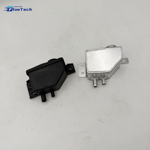 Tanque de Refrigerante de Alto Rendimiento para Maserati Ghibli 3.0T Quattroporte 3.0T M156 M157 con Tapa, Reemplazo OEM - Product Image 1