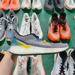 Zapatillas Deportivas de Segunda Mano, Marcas Chinas Usadas, Zapatillas Deportivas para Hombre, por Pares, Talla Grande, Estilo Baloncesto - Product Image 3