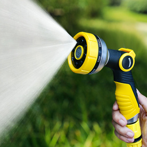 Pistola de agua de alta presión con ocho funciones y revestimiento de goma amarilla D5 para limpieza del hogar, jardín y patio. - Product Image 1