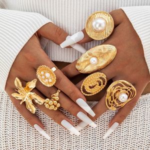 Bijoux Tendance <span class=keywords><strong>2025</strong></span> Grosses Bagues en Métal avec Perles pour Femmes Créateur Tendance Bagues de Doigt Superposables sur la Main Accessoires Cadeau pour Femme - Product Image 1