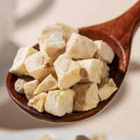 Fournisseur direct d'usine - Cubes de banane lyophilisés TXJ 5*5*5mm - Goût sucré - Certifié Halal/Kosher - Emballage personnalisé en vrac - 100 sacs