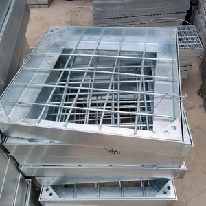 Chất lượng cao tùy chỉnh thanh thép Grating <span class=keywords><strong>manhole</strong></span> rãnh Bìa thiết kế hiện đại vuông drainer chìm chất thải tầng bẫy Grating - Product Image 4