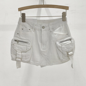 Mini-<span class=keywords><strong>jupe</strong></span> cargo asymétrique en denim délavé et teint, respirante, style motard, pour femme, fabriquée sur mesure - Product Image 2