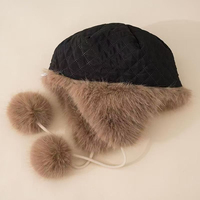 Chapeau d'hiver chaud pour femme en fausse fourrure, épais, couvrant les oreilles, avec queue
