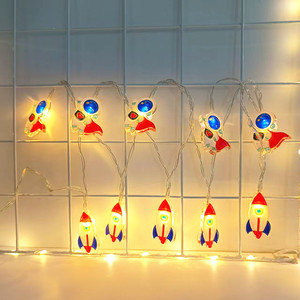 Tên Lửa Phi Hành Gia Spaceman Chuỗi Ánh Sáng Pin Hoạt Động Ấm Trắng Cổ Tích Đèn Cho Trong Nhà Giáng Sinh Trang Trí Đám Cưới Nhựa - Product Image 1