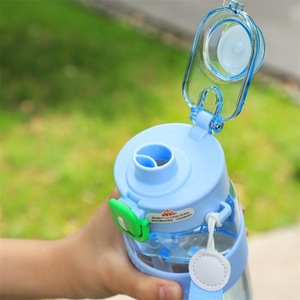 Borraccia Sportiva Personalizzabile con Logo, 800ml, in Tritan, Antigoccia, Adatta per <span class=keywords><strong>Acqua</strong></span> Bollente, Uso Esterno, Portatile - Product Image 2