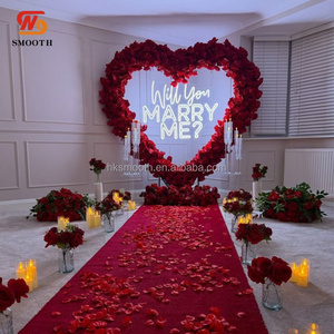 Arco de Flores de Seda Artificial en Forma de Corazón Rojo para Bodas, Escenarios, Jardines o Ceremonias de Propuesta, Día de San Valentín - Product Image 1