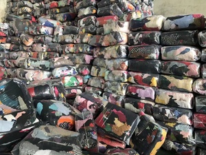 10kg Trapo工業用クリーニング布掃除機コットン拭き掃除ぼろミックスカラーリサイクルTシャツ - Product Image 4