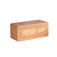 Draadloos opladen LED-klok Creatieve elektronische houten wekker Glow-in-the-Dark Spraakgestuurde thermometer Slaapkamer Kantoor
