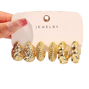 Nuovo <span class=keywords><strong>Set</strong></span> di 3 Paia di <span class=keywords><strong>Orecchini</strong></span> <span class=keywords><strong>a</strong></span> <span class=keywords><strong>Cerchio</strong></span> Dorati <span class=keywords><strong>a</strong></span> Forma di C, Martellati e Intrecciati, per Donna - Fornitore di Gioielli - Product Image 1