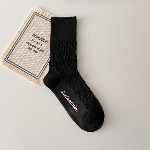 Siyah renk orta tüp çorap ile tasarım ve marka sonbahar ve kış pamuk bayan pamuk çorap - Product Image 6