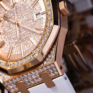 Montre de luxe haut de gamme avec moissanite incrustée, mouvement à quartz premium, bracelet en acier inoxydable, montre unisexe - Product Image 3