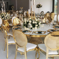 Chaises de banquet et d'événements de mariage en métal argenté velours, finition laquée haute brillance, style moderne et luxueux