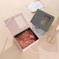 Écrins de luxe en carton ondulé, conception personnalisée, emballage type valise pour fête, cosmétiques, ensemble rouge à lèvres et brillant à lèvres, matériaux recyclés, UV