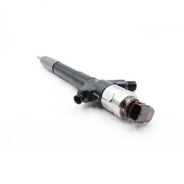 Hot Sale Common Rail Fuel Injector 095000-5600 Diesel Fuel Injection Nozzle 1465A041 For MITSUBISHI  L200