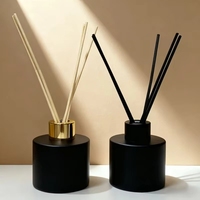 Diffuseur d'arômes de luxe pour la maison avec logo personnalisé en gros, flacon de diffuseur avec recharge