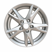 Jante de voiture 16x7 pouces 5x112 PCD ET37 Déport 37mm Alésage central 57.1mm Argentée à cinq branches fendues pour berline