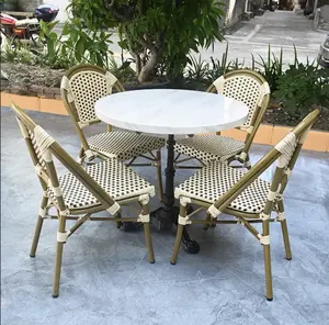 Handwerk Rattan Tische und Stühle, Außenmöbel Außenbereich Garten Terrassentische Stühle für Restaurant Esstische Stühle aus Thailand