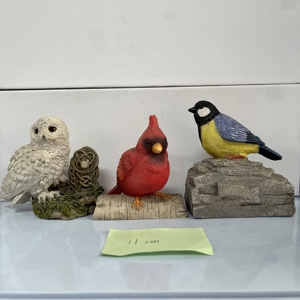 Vente en gros de décorations pour la maison personnalisées Simulation élevée d'<span class=keywords><strong>oiseau</strong></span> miniature à gravure vive Fournitures de jardin pour <span class=keywords><strong>oiseau</strong></span> Statue d'<span class=keywords><strong>oiseau</strong></span> Figurine cardinal - Product Image 2
