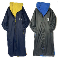 Poncho imperméable à capuche avec doublure en polaire sherpa, coupe-vent, pour la natation, robe de surf personnalisée, robe de changement imperméable pour l'hiver