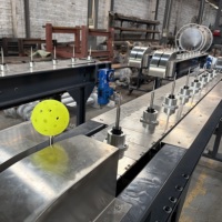 Machine de rotomoulage à carrousel pour la fabrication de balles de pickleball en plastique, prix usine