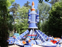 Manèges pour enfants personnalisés : Avions rotatifs d'extérieur pour fêtes foraines, à commande manuelle