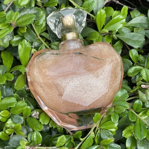 100ml Gold Glow Liquid Custom Logo Hydrating Body Highlighter Shimmer Body Oil for Dry Skin Body Oil Shimmer Sps Sunscreen Oil - Product Image 1