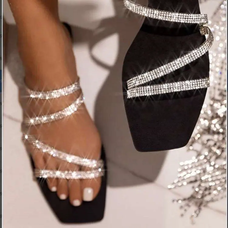 Zapatillas planas con diamantes de joyería y correa Z para mujer, Sandalias cómodas para exteriores, zapatos informales calados de verano, novedad