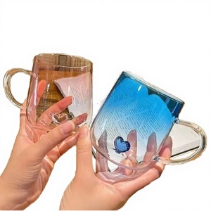 Taza de Vidrio de Borosilicato de Una Sola Capa, Color Degradado, Diseño Creativo de Corazón, Taza Clásica para Desayuno, Asa Cálida y Acogedora, para Parejas - Product Image 2
