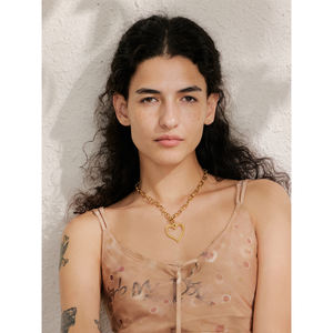 जिनयू 1697 18k गोल्ड प्लेटेड फैशन रोमांटिक आकर्षक गहने न्यूनतम स्टेनलेस स्टील दिल प्यार ड्रॉप हार - Product Image 4