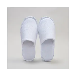 Luxe Hoge Kwaliteit Groothandel Koraal Fleece Hotel Slipper Met Custom Logo Wegwerp Slippers Spa Slipper