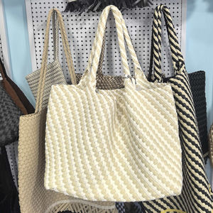 编织袋工厂批发大容量购物手提袋，带定制印花男女标志 - Product Image 2